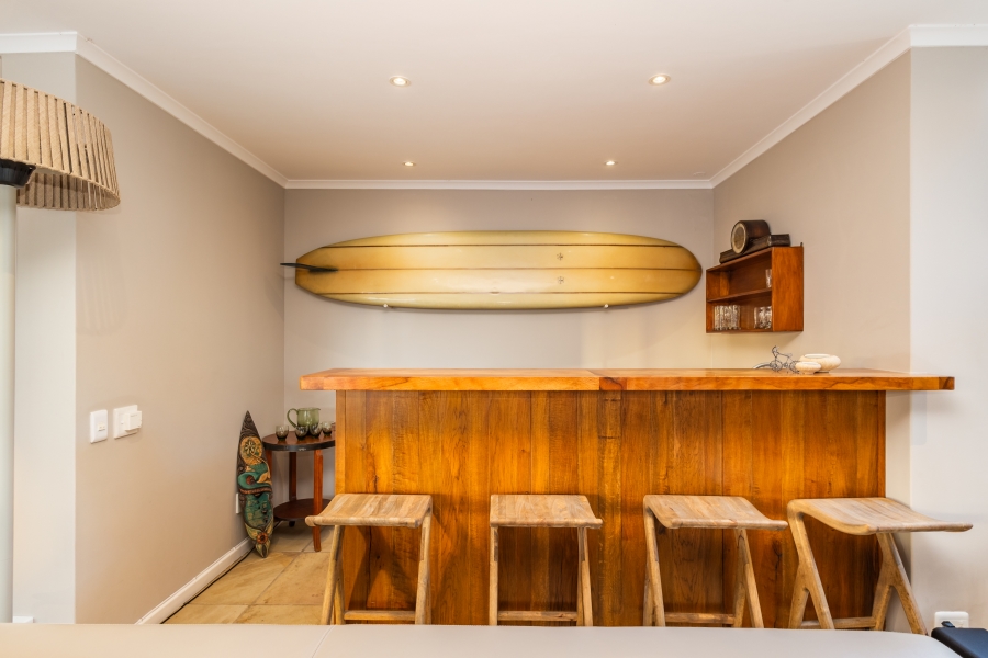 5 Bedroom Property for Sale in Whale Rock Beach Western Cape